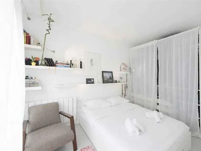 Apartamento Contemporary Chic By Place De La Nation